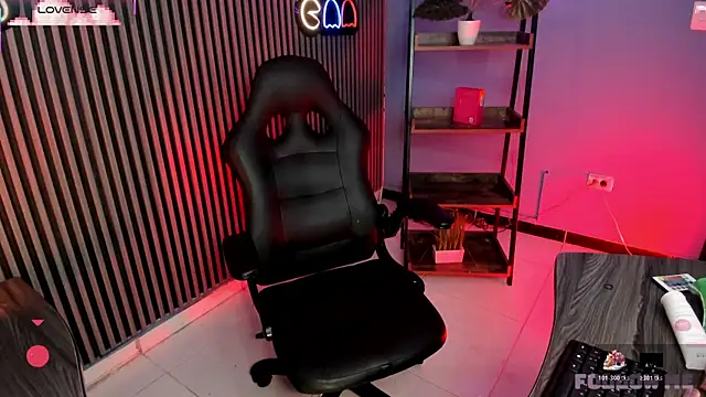 Emily_robertss1 webcam