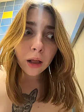 Sunny___Bunny webcam