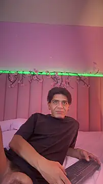 abrilandjulian webcam
