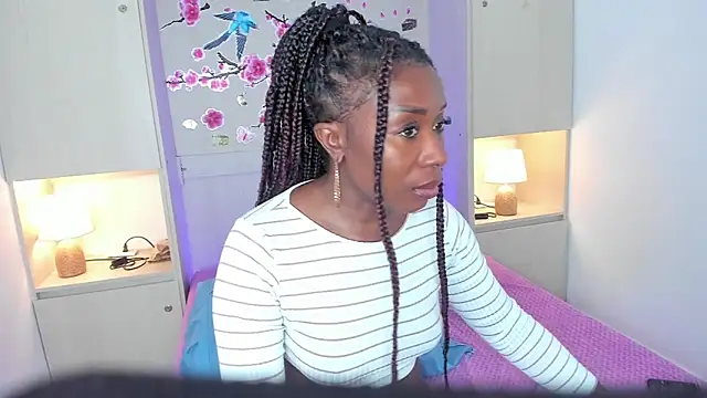 TaylorBloom webcam