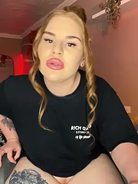 Mochii_26 webcam