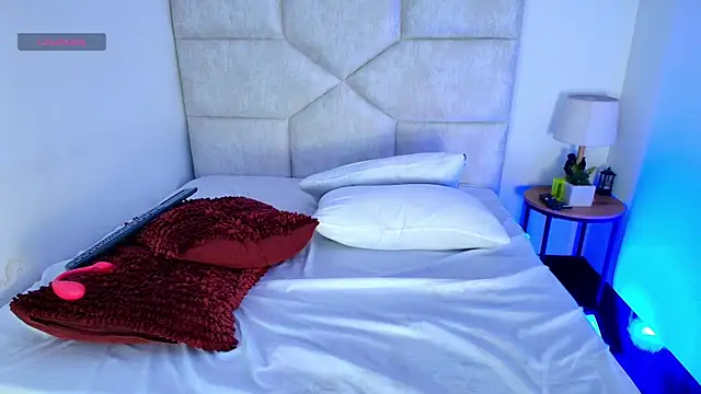 elizawiliamst webcam