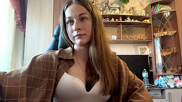 TaIliedGuest live cam on StripChat