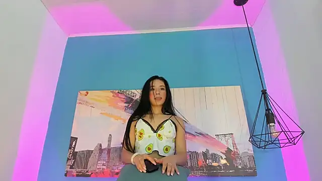 Luna_roose1 webcam