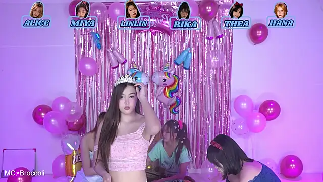 Velvet--girl webcam