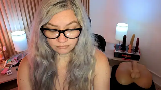 MarianL0ve webcam