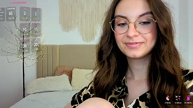 Real_cutie1 webcam