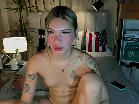 SiennaBlair webcam