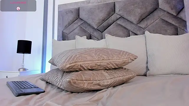 cocoamore webcam
