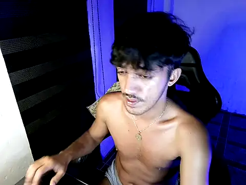 Spicy_RowyCam webcam