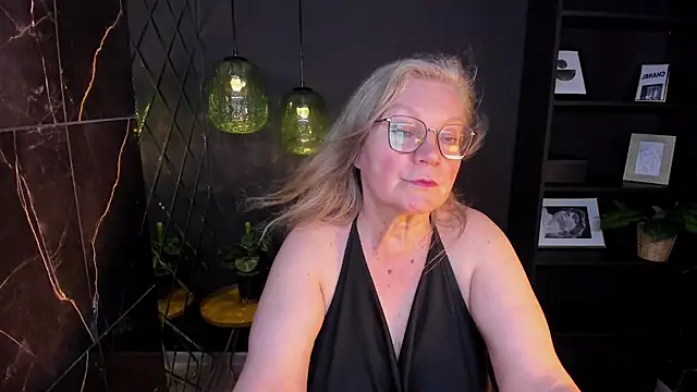 NataliMellow webcam