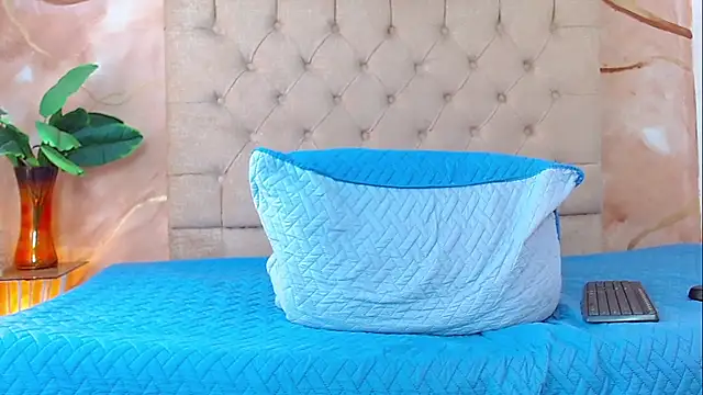 Luke_Carter webcam