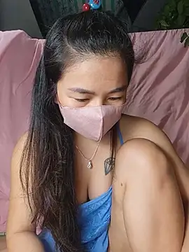 lyna_bl