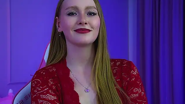 AgataFoxley live cam on StripChat