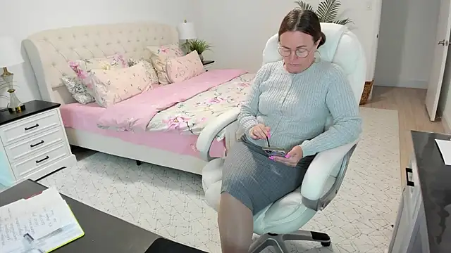 Vika73 webcam