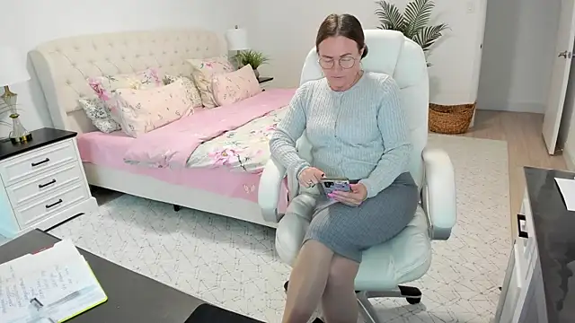 Vika73 webcam