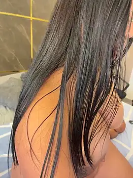 emily-Hornyy webcam