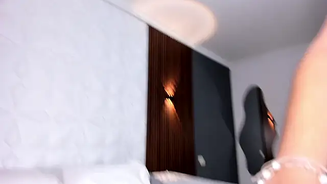 AmyColman_ webcam