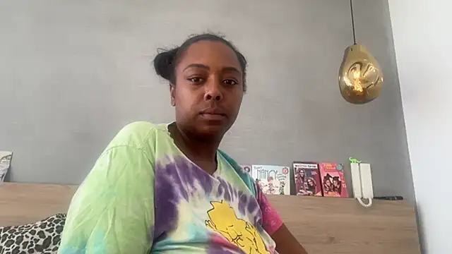 ChocolateCakeQueen webcam