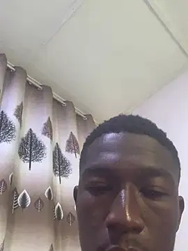 MrBlaq25 webcam