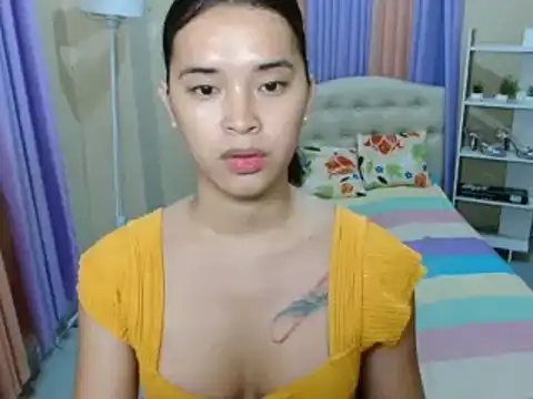 SeductiveAppleTS webcam