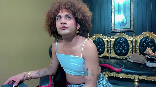 Sharlotte_Jones webcam