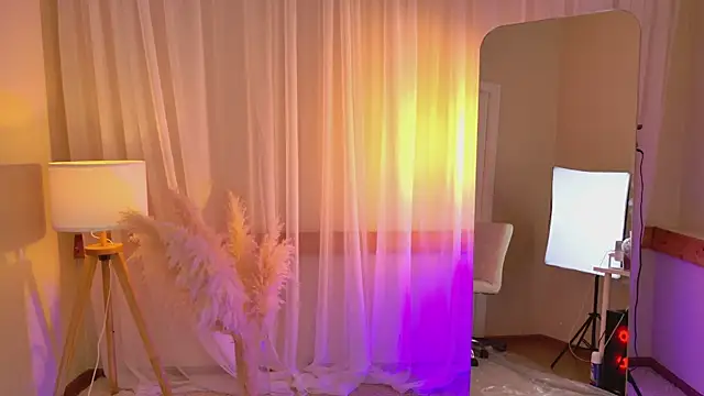 true_voice webcam