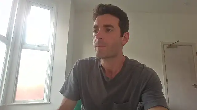 frenchbdmaninlondon (Ask my age) - Make Me Cum