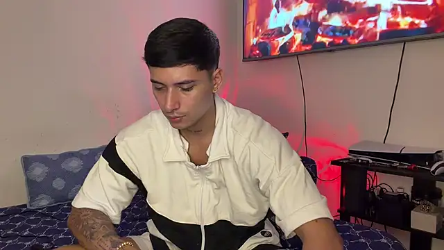 sexxxysquirterstev777 (M young) - fast masturbate