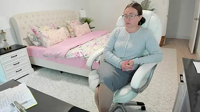Vika73 webcam