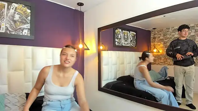 DominicaAndLorenzo webcam
