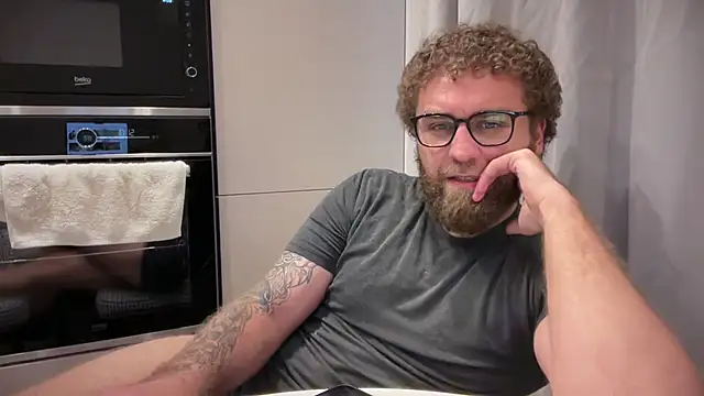 Bear_bear_ webcam