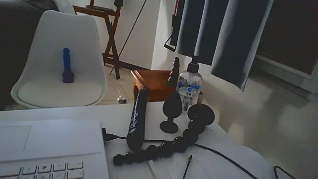 jibe13@xh webcam