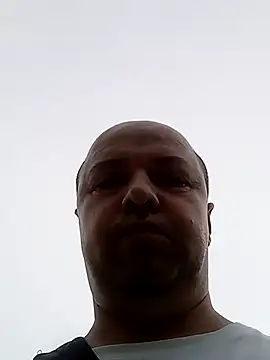 Luceriusbigass webcam