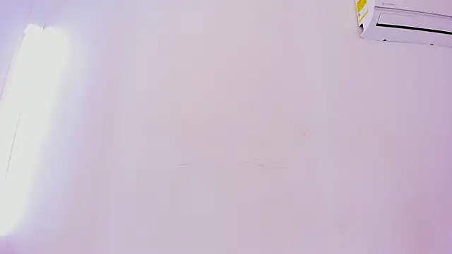 Lulu_Kissx webcam