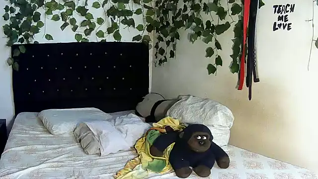 caribbeanlover1 webcam