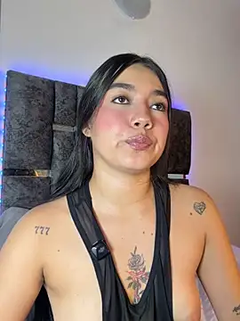 Natasharuso webcam