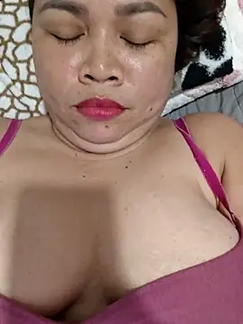 Sweetlorie_83 webcam