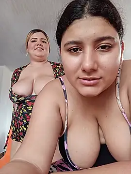 Sara_y_Amy webcam