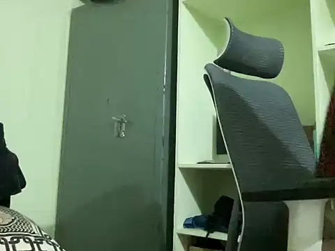 mee_TeluguAbbaiii webcam