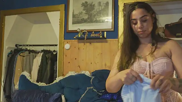 VanessaDoyle webcam