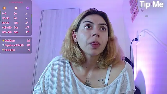aprildumont webcam