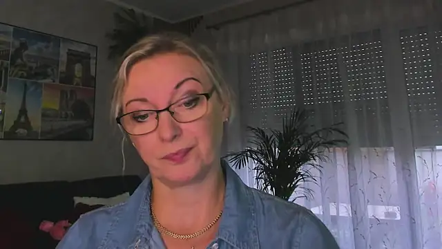 vanessa_chat webcam