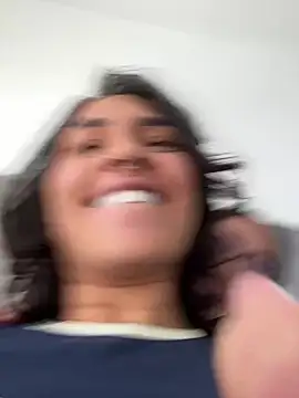 Alice_surprise webcam