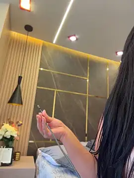 emily-Hornyy webcam