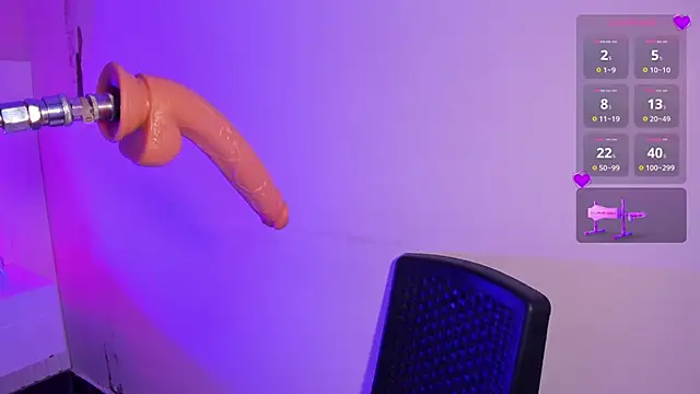 emma_smile webcam