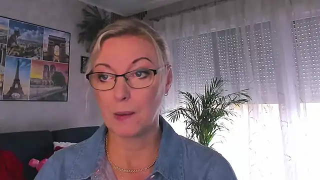 vanessa_chat live cam on StripChat
