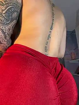 kiim_taaylor live sex cam