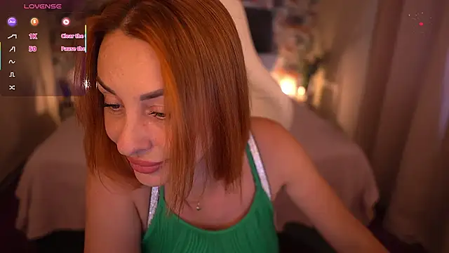 KristiiMax webcam