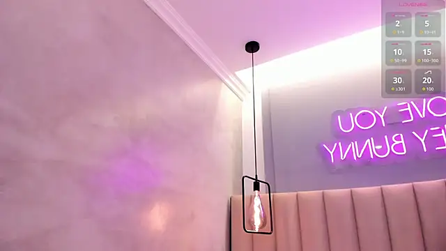 Naomymonroe_ webcam